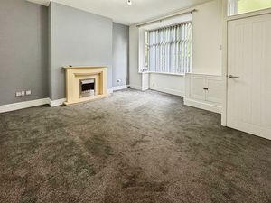 Lounge- click for photo gallery